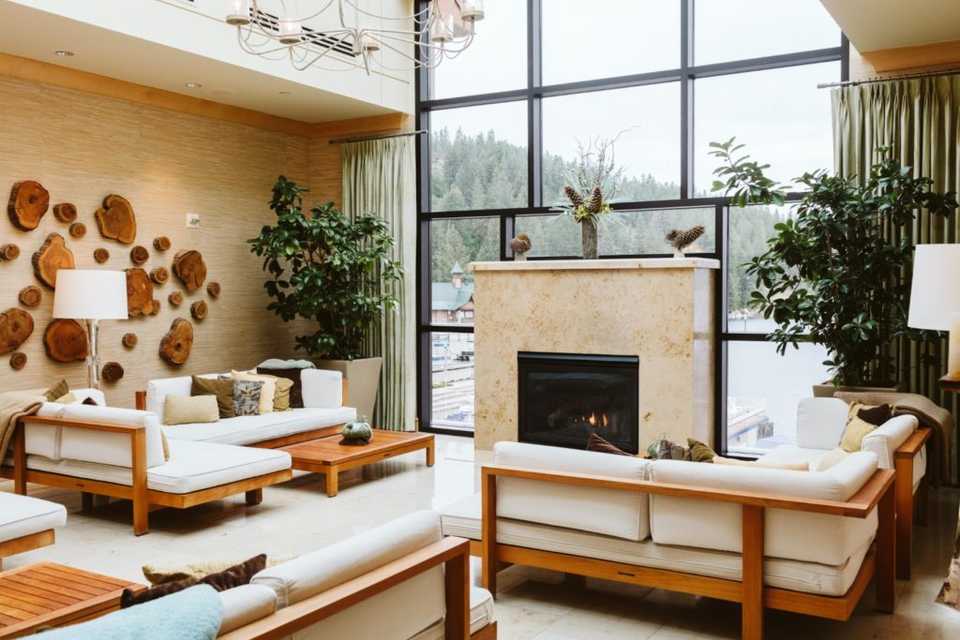 Photo of resort.